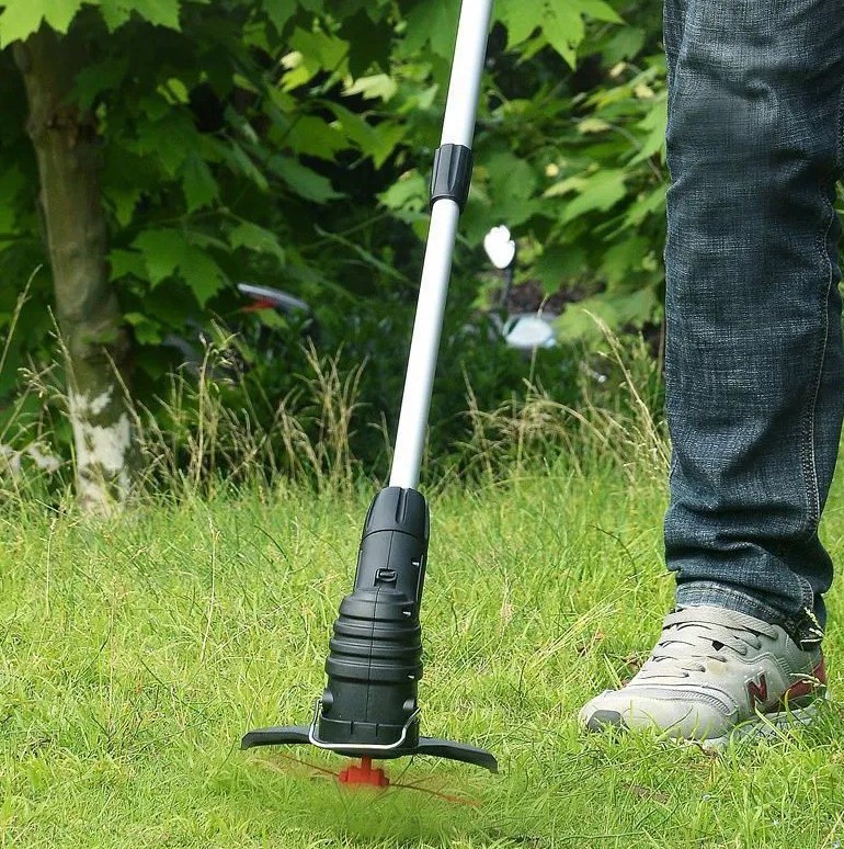 Беспроводной триммер для травы 3в1 GrassGuru